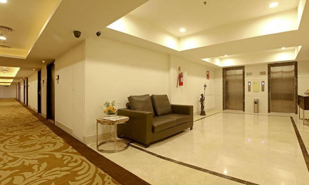 Goutham Grand Hotel - Tenali Vijayawāda Exterior foto
